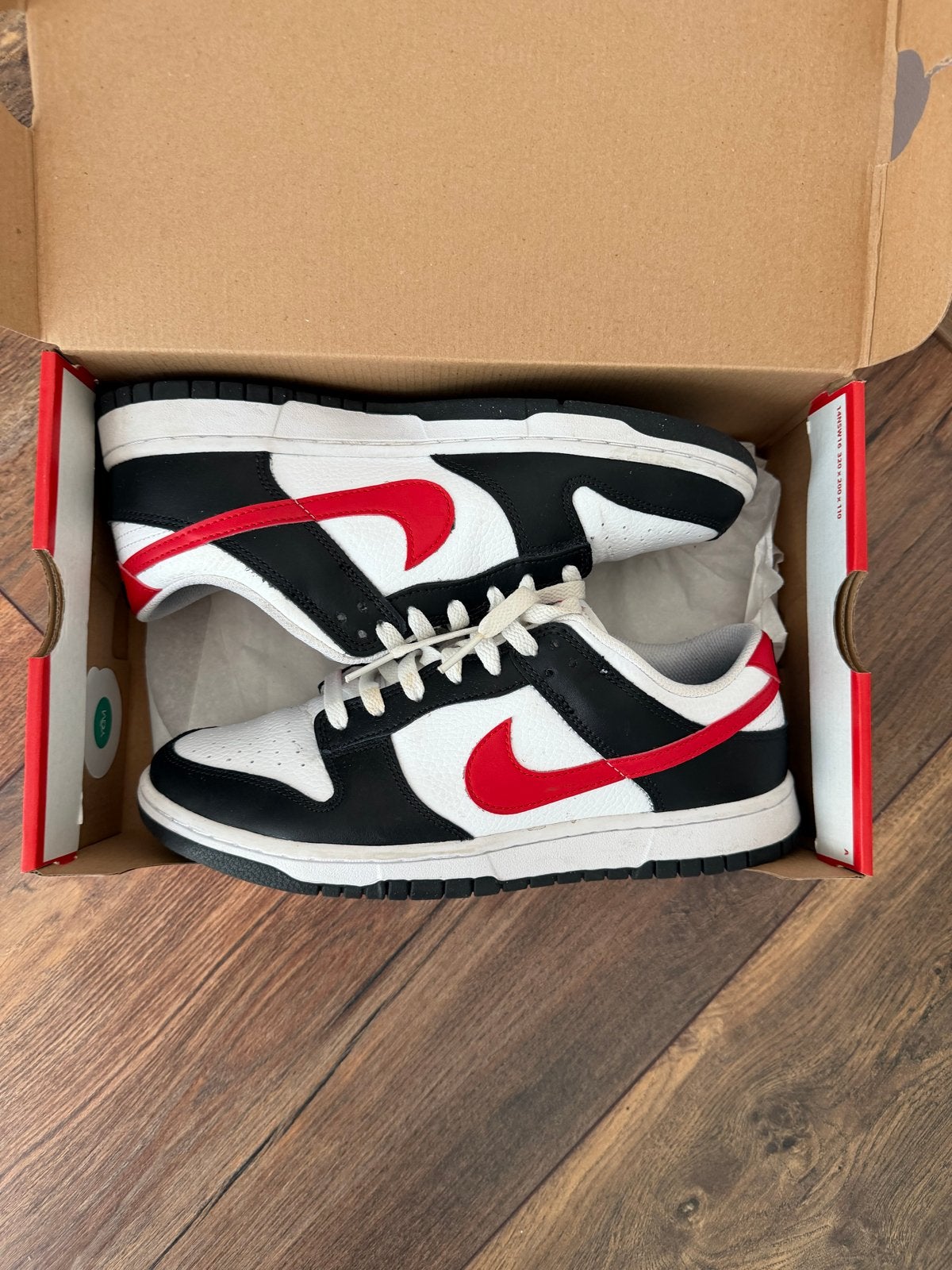 Nike Dunk Low Retro Black University Red White, Ophalen of Verzenden, Nieuw, Zwart, Sneakers of Gympen