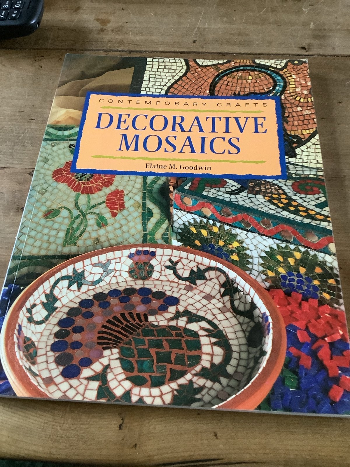 Decoratieve Mozaïeken - Elaine M. Goodwin, Boeken, Ophalen of Verzenden, Zo goed als nieuw, Overige onderwerpen