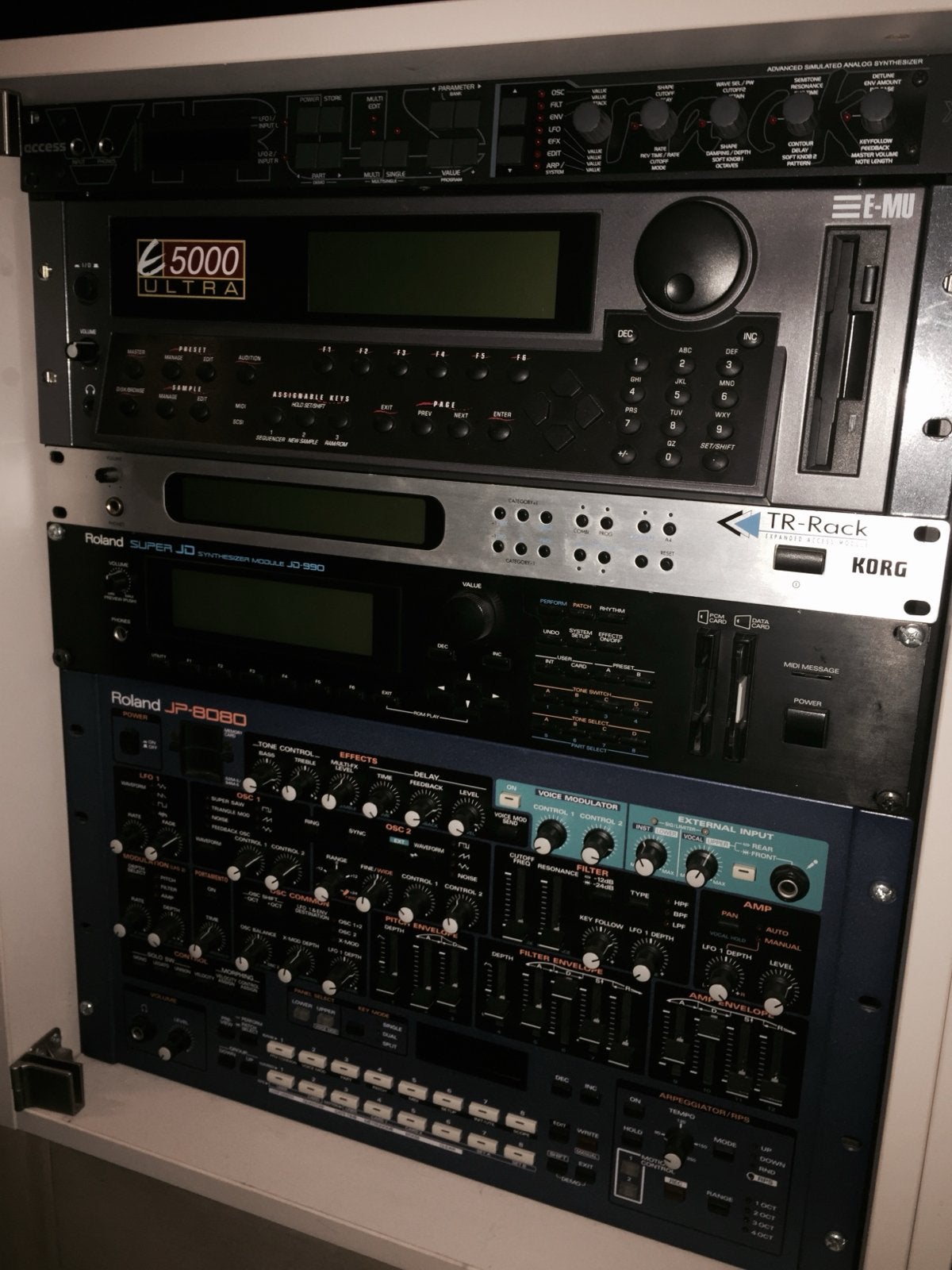 Korg TR-Rack Synthesizer Module, Muziek en Instrumenten, Synthesizers, Gebruikt, Overige aantallen, Korg, Met midi-aansluiting