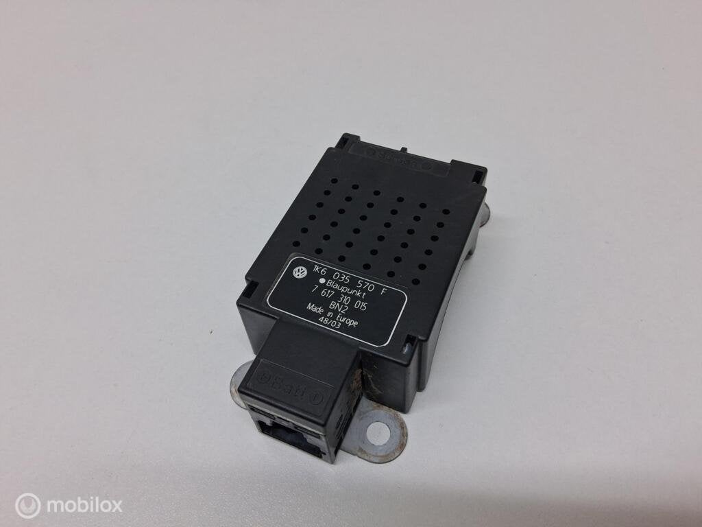 Antenne versterker Vw Golf V ('03-'08) 1K6035570F, Gebruikt, Volkswagen, Ophalen of Verzenden, Volkswagen