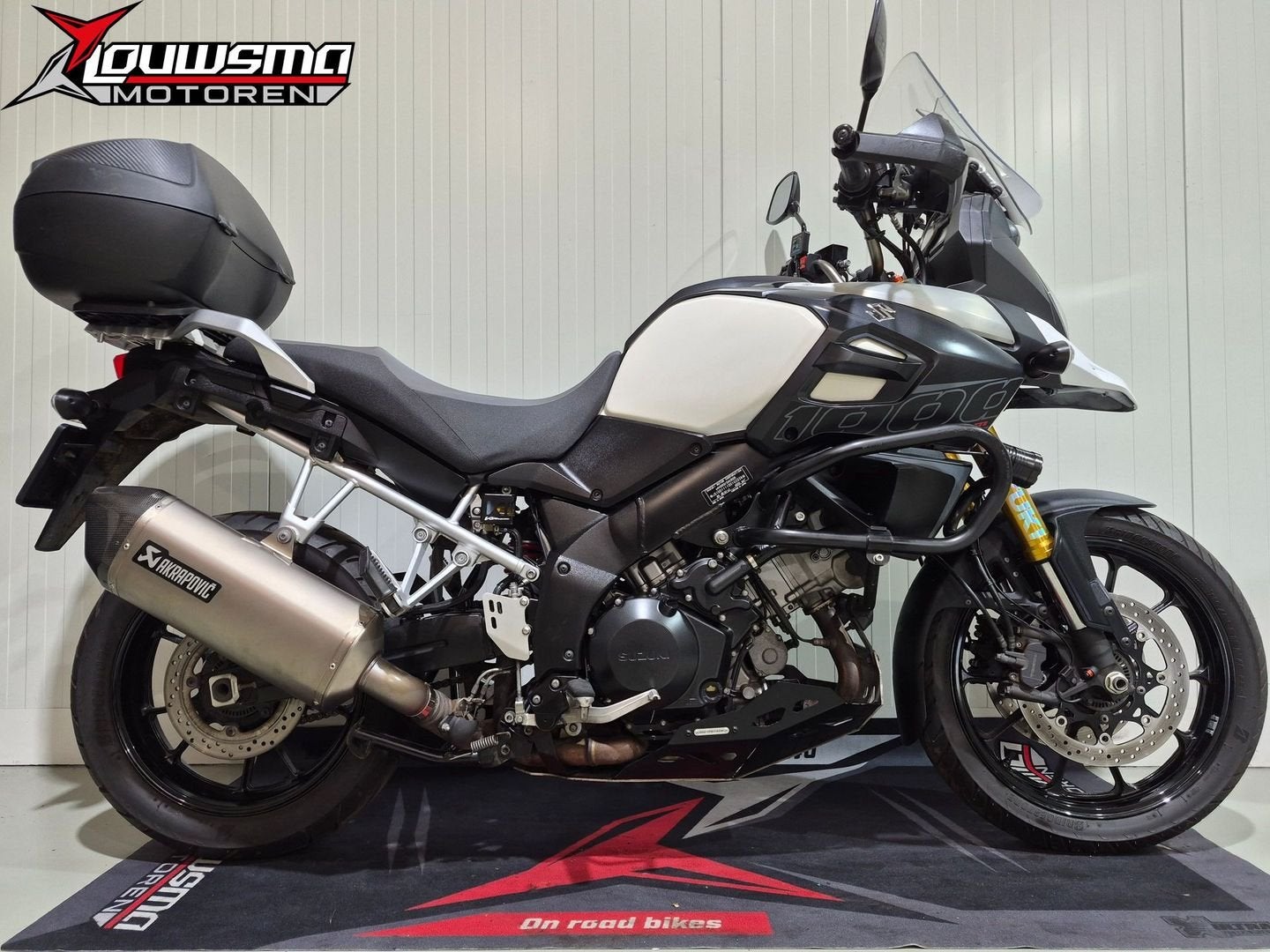 SUZUKI V-STROM 1000 ABS (bj 2015) 42500Km, 2 cilinders, Motorrijbewijs A, Bedrijf, Eigen Haard 63Onbekend