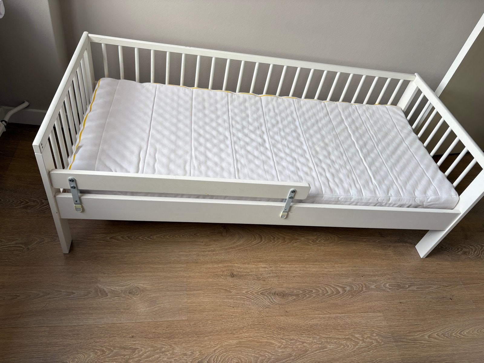 IKEA Sundvik peuterbed met matras, Gebruikt, 70 tot 85 cm, Matras, 140 tot 160 cm