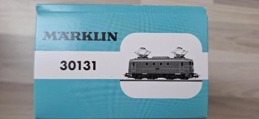 MARKLIN LOCOMOTIEF 30131 NIEUW IN DOOS, Wisselstroom, Locomotief, Nieuw, Ophalen of Verzenden