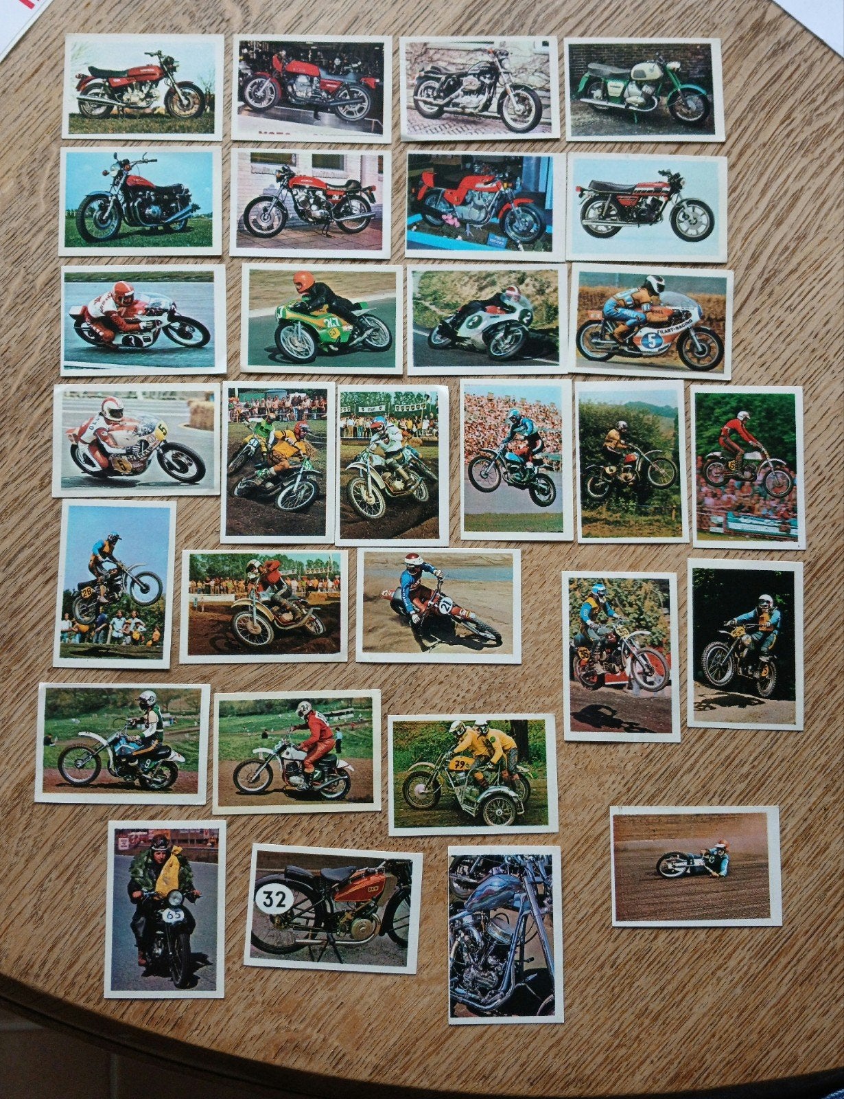 30 Oude spaarplaatjes stickers motor motoren, Ophalen of Verzenden, Sticker