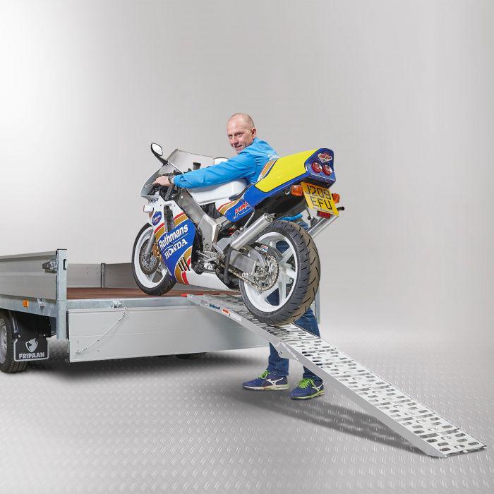 Oprijplaat voor motoren - 225 cm van €179,- voor, Ophalen, Zo goed als nieuw