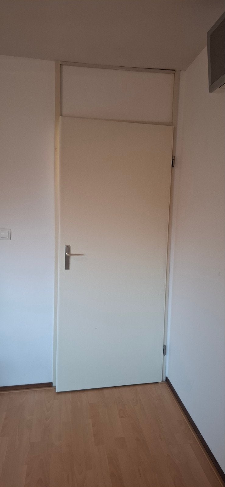 Binnendeuren (twee) en toiletdeur, Ophalen, Kunststof, Gebruikt, 80 tot 100 cm