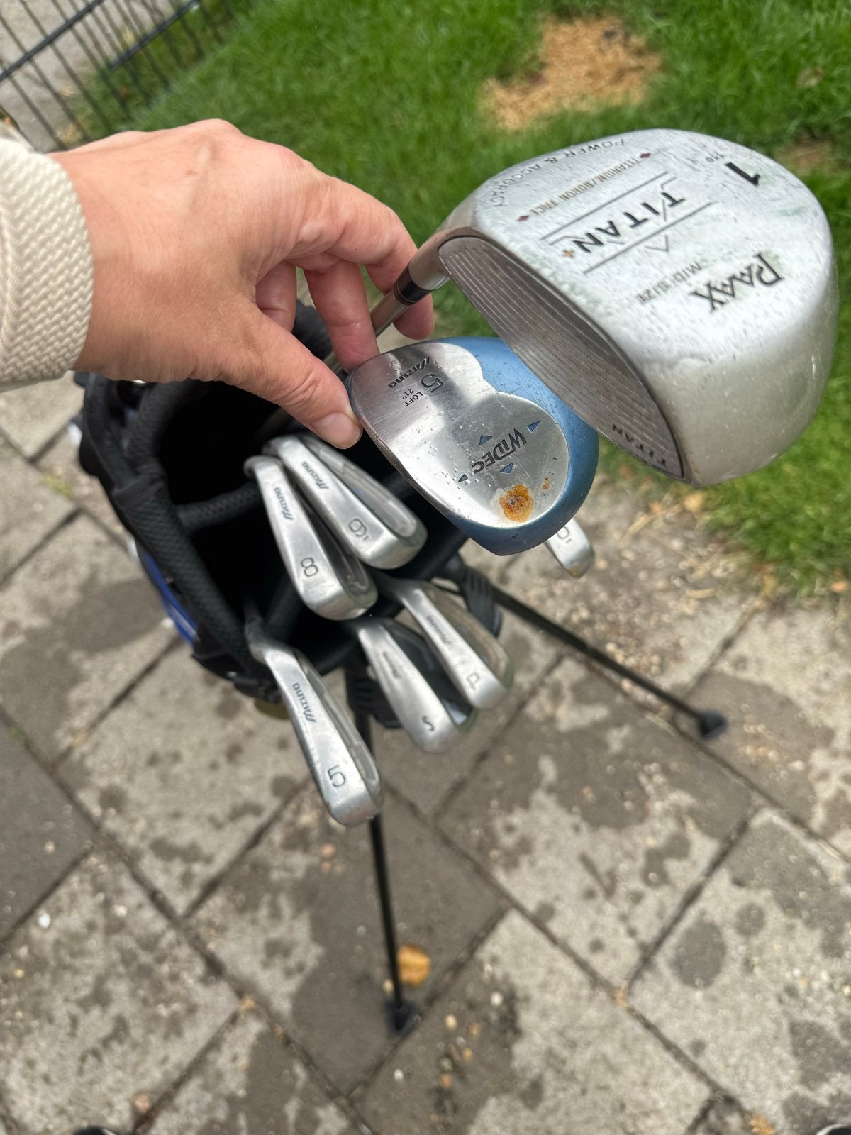 Golfset: Skymax tas en Mizuno clubs (ideaal voor beginners), Sport en Fitness, Golf, Ophalen, Gebruikt, Set, Mizuno
