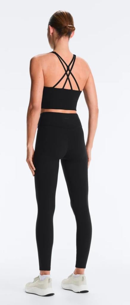 Oysho sport top maat M nieuw!, Kleding | Dames, Sportkleding, Ophalen of Verzenden, Nieuw, Zwart, Fitness of Aerobics
