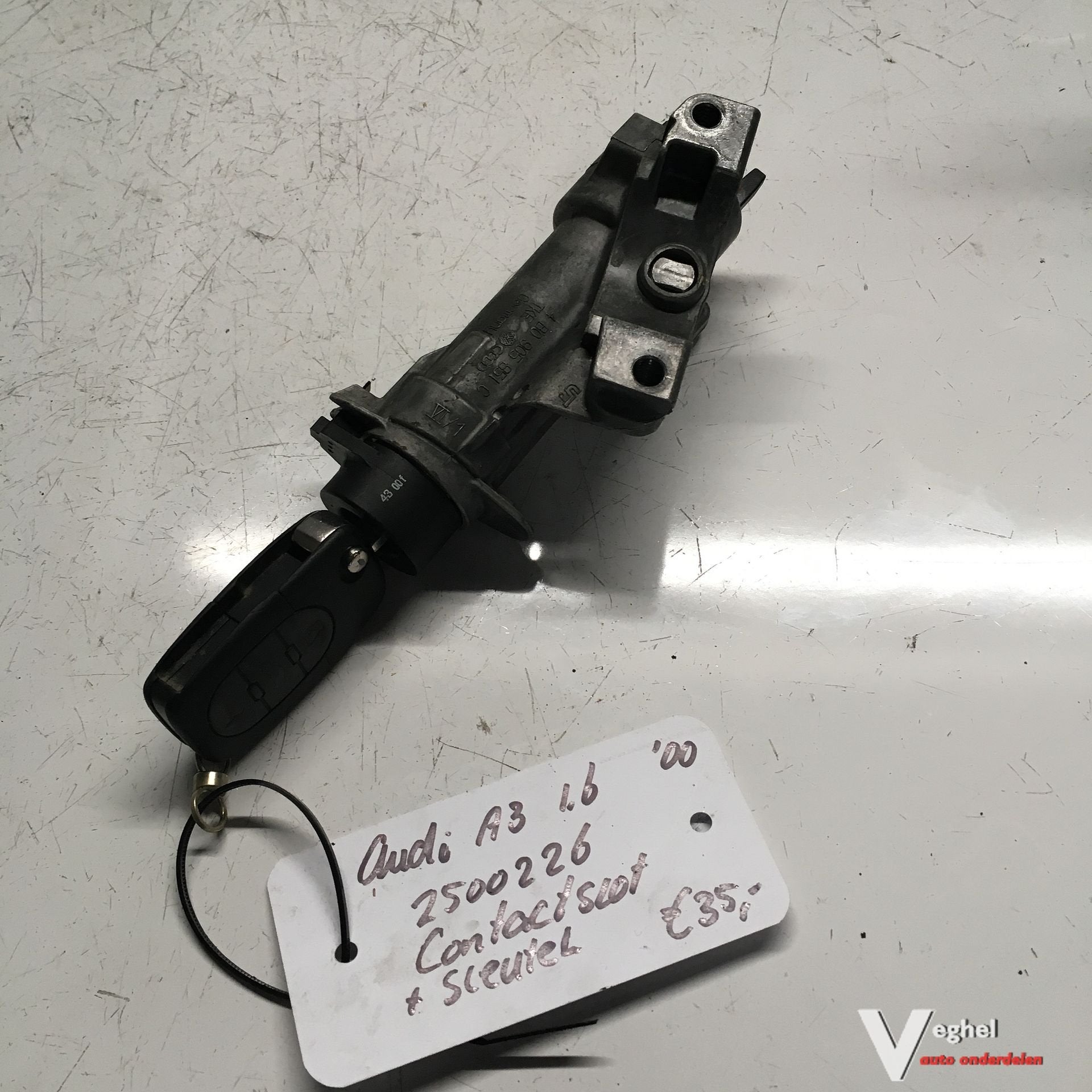 Audi A3 1.6 2000 2500226  Contactslot met sleutel, Gebruikt, -, -, Ophalen of Verzenden