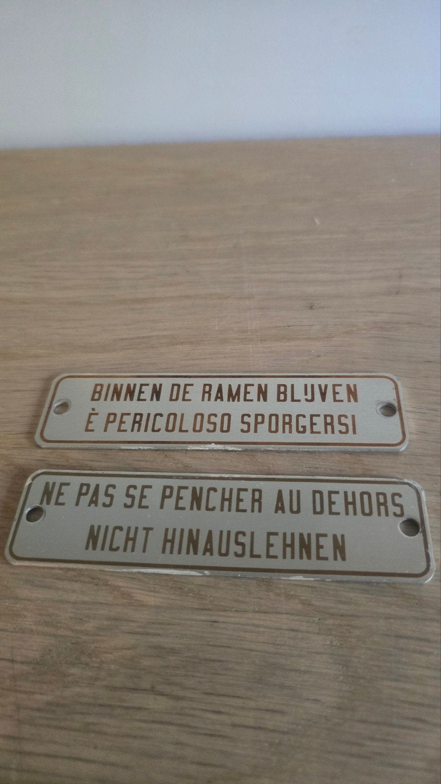 2 trein bordjes, Ophalen of Verzenden, Trein, Overige typen