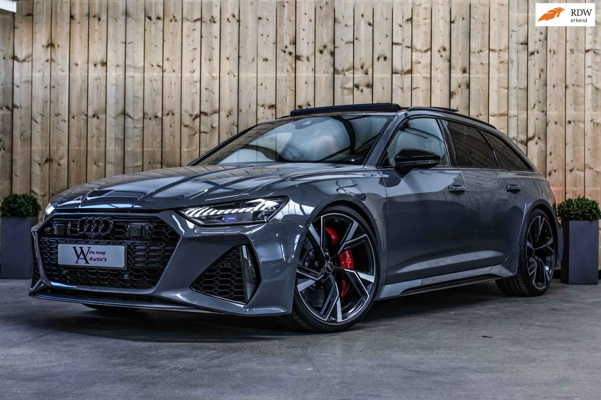 Audi RS6 TFSI Quattro *Keramisch*Carbon*Pano*Indiviual kleur, Auto's, Audi, Automaat, 8 cilinders, RS6, Leder
