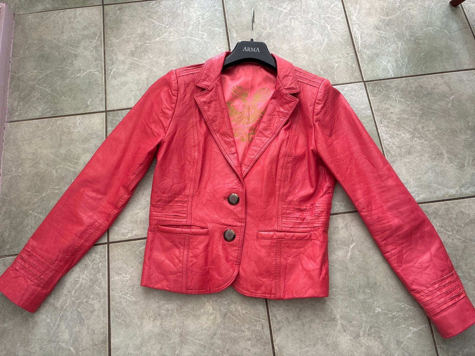 Transmission Leren Jasje - Koraalrood met Mooie Details, Ophalen, Gedragen, Maat 42/44 (L), Rood