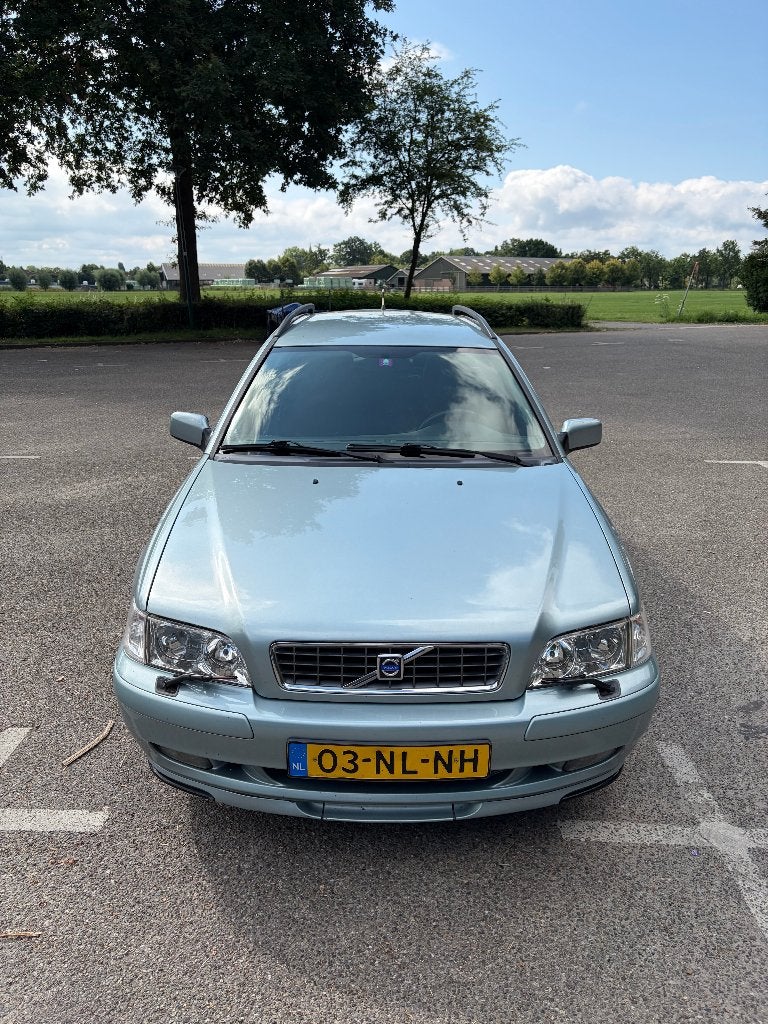 Volvo V40 1.8 2003, Auto's, 4 cilinders, Leder en Stof, 122 pk, Handgeschakeld