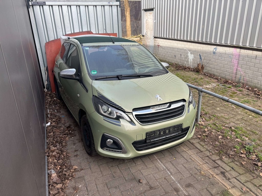 Peugeot 108 voorkop compleet groen!, Niet ingevuld, Gebruikt, Niet ingevuld, Voor