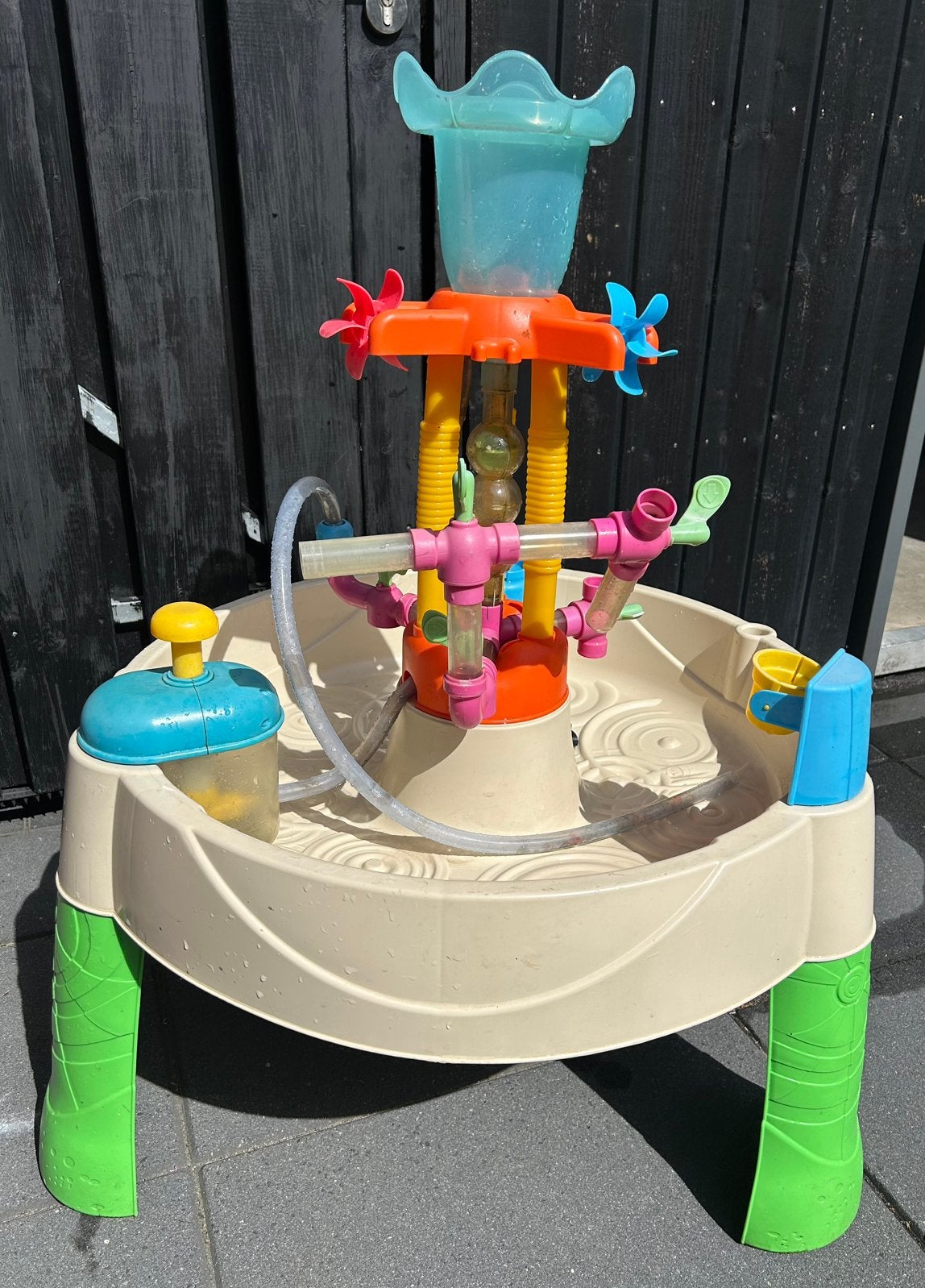 Little Tikes Fountain Factory - Watertafel, Ophalen, Zo goed als nieuw