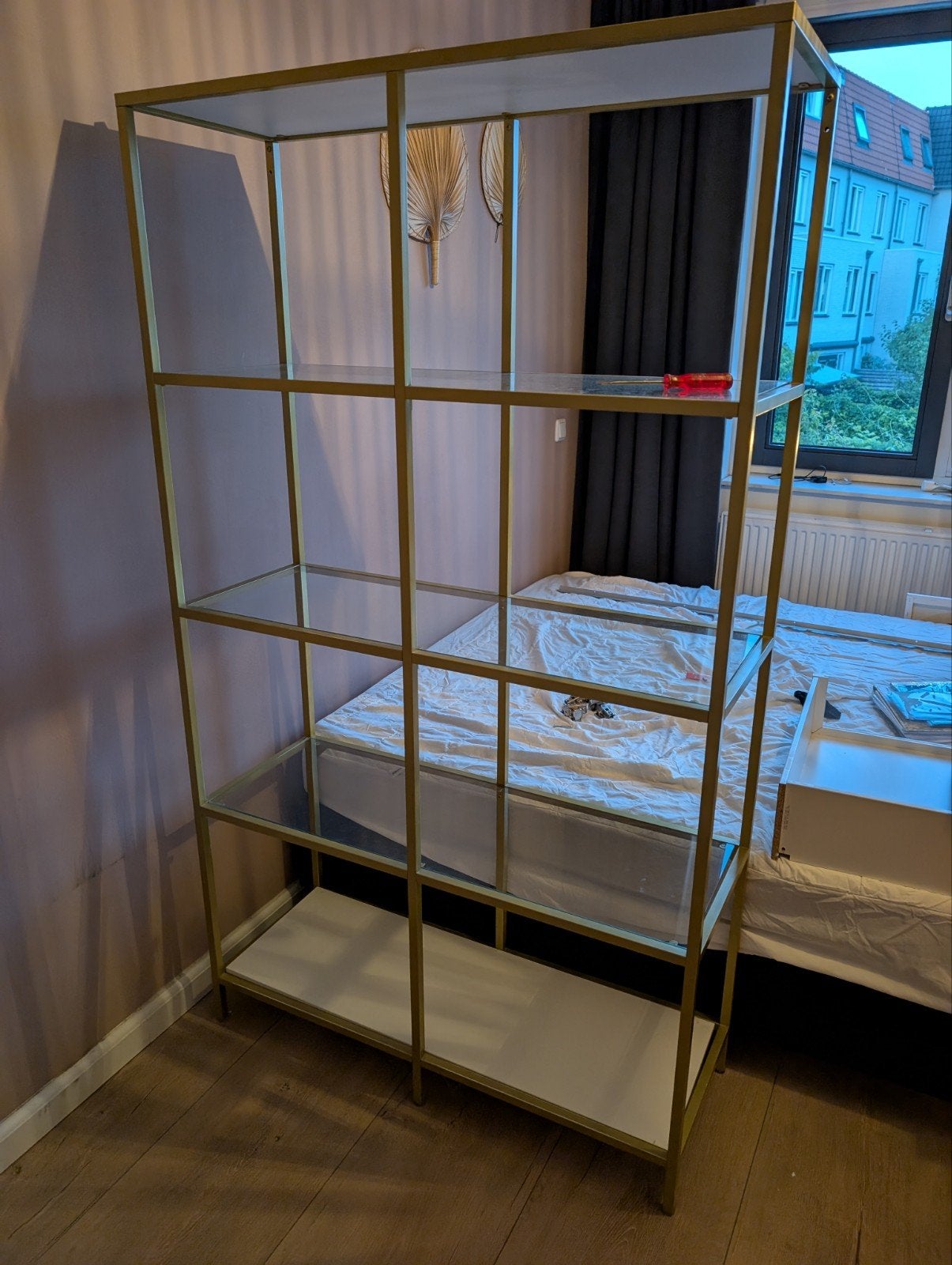 Gouden stellingkast Vittsjo Ikea, Ophalen, 25 tot 50 cm, 100 tot 150 cm, 150 tot 200 cm