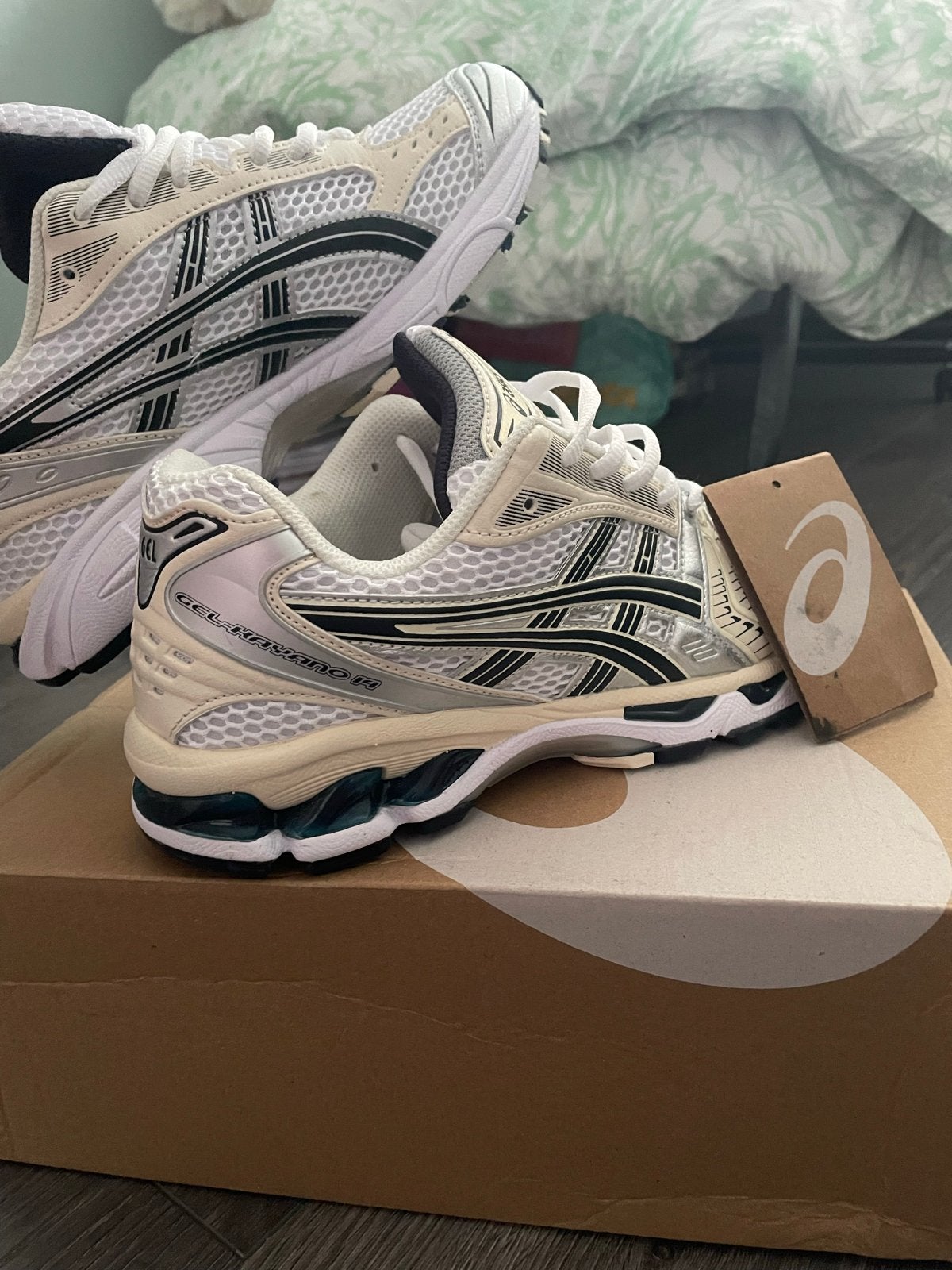 ASICS GEL-Kayano 14 Sneakers - Nieuw in doos, Ophalen of Verzenden, Nieuw, Wit, Sneakers of Gympen