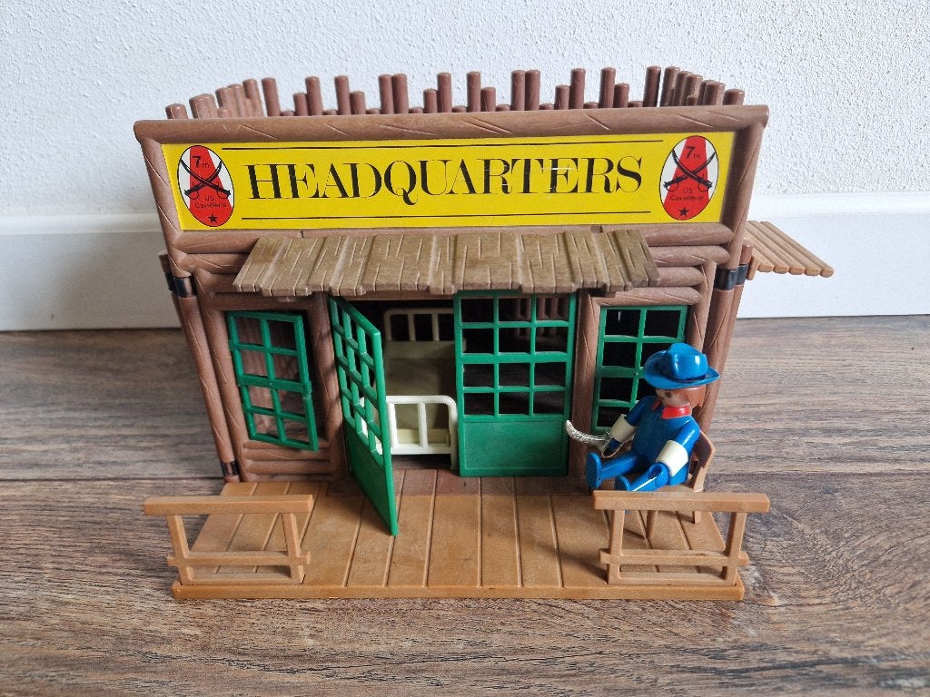 playmobile Headquarters 1977, Ophalen of Verzenden, Gebruikt, Gebouw