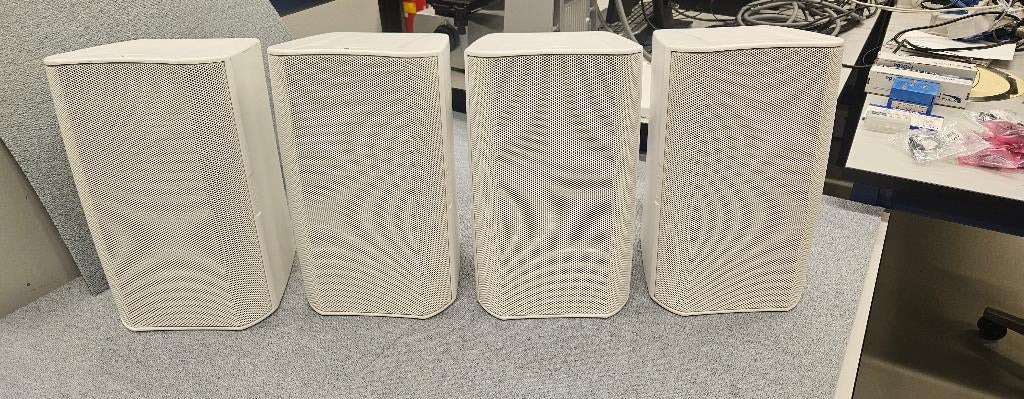 QSC AcousticDesign AD‑S6T Luidspeakers 4 x, Audio, Tv en Foto, Luidsprekers, Zo goed als nieuw, 120 watt of meer, Front, Rear of Stereo speakers