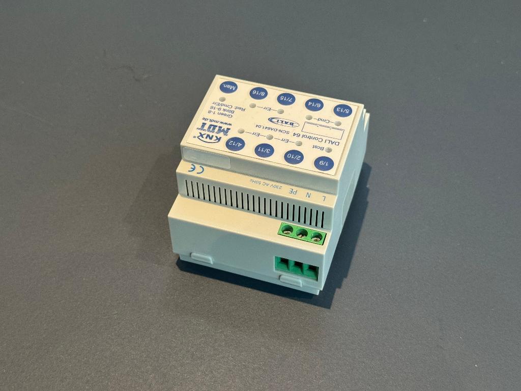 MDT Dali Control PRO 64 Gateway (SCN-DA641.04) – Zgan, Ophalen of Verzenden, Zo goed als nieuw, Schakelaar