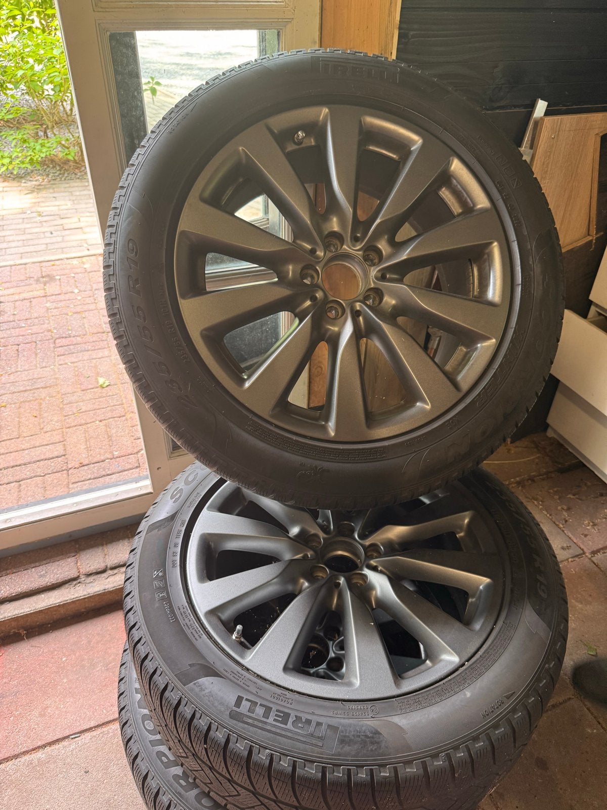 Mercedes GLC velgen met Pirelli winterbanden 235/55 R19, Gebruikt, Banden en Velgen, Winterbanden, 235 mm