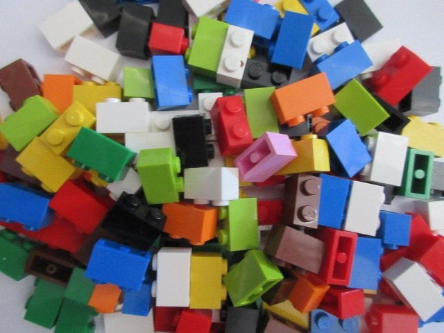 nr. 7518b, ongeveer 140 stenen 1x2, diverse kleuren., Ophalen of Verzenden, Zo goed als nieuw, Losse stenen, Lego