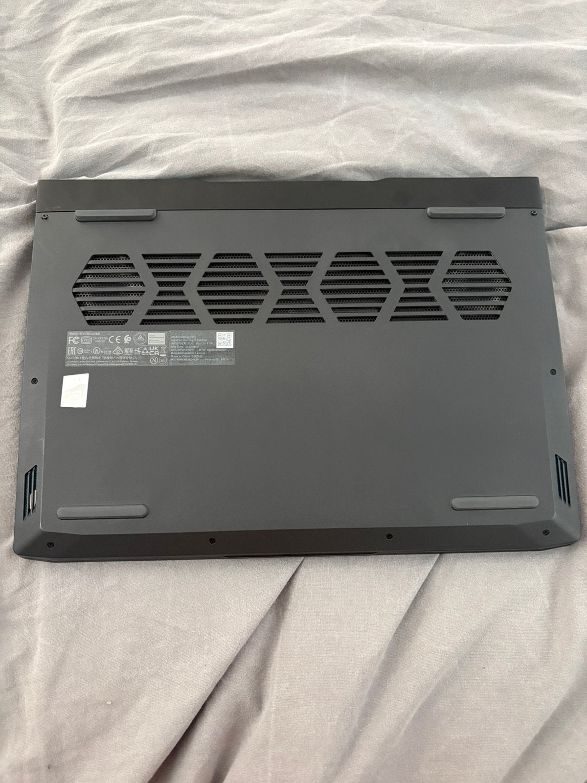 Foto 5 van Lenovo ideapad gaming 3 15ARH7