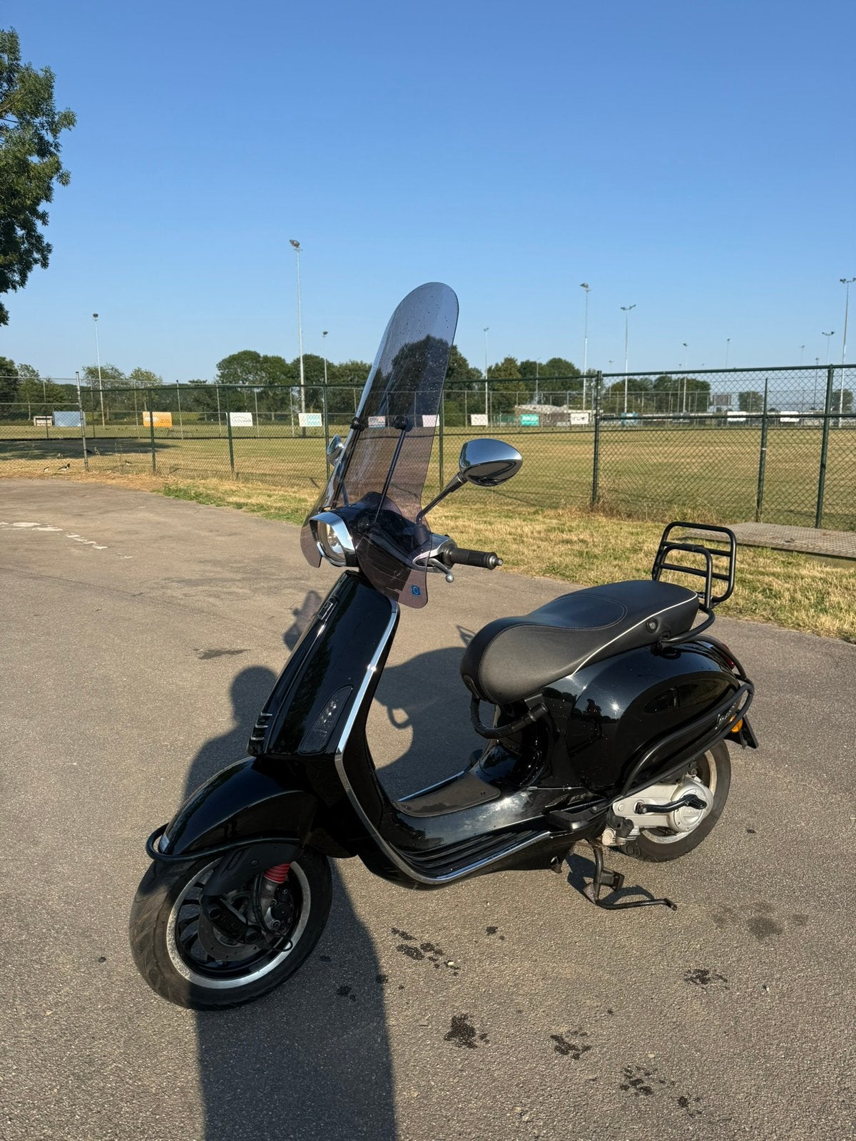 Vespa sprint zwart, Ophalen, Zo goed als nieuw, Benzine, Vespa S