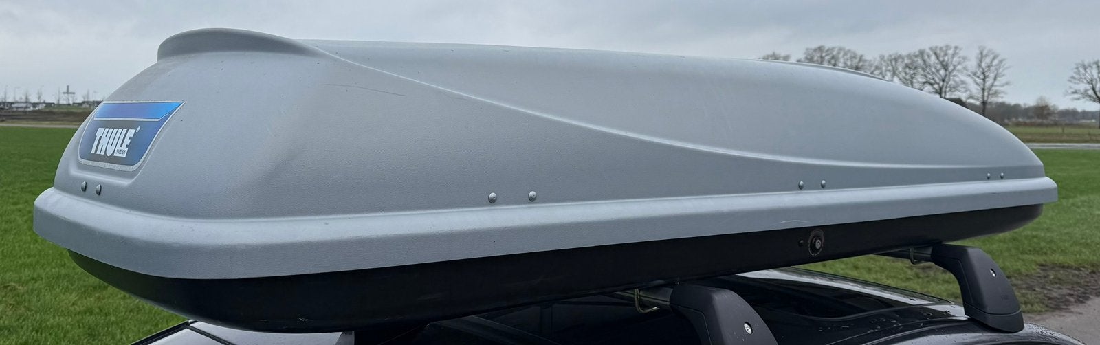 Thule Ocean 700 Dakkoffer Te Huur, Ophalen, Zo goed als nieuw