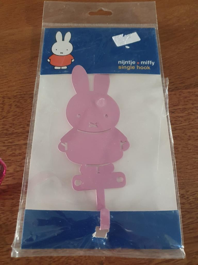 Nieuwe Roze Metalen Nijntje Haak, Ophalen of Verzenden, Nieuw