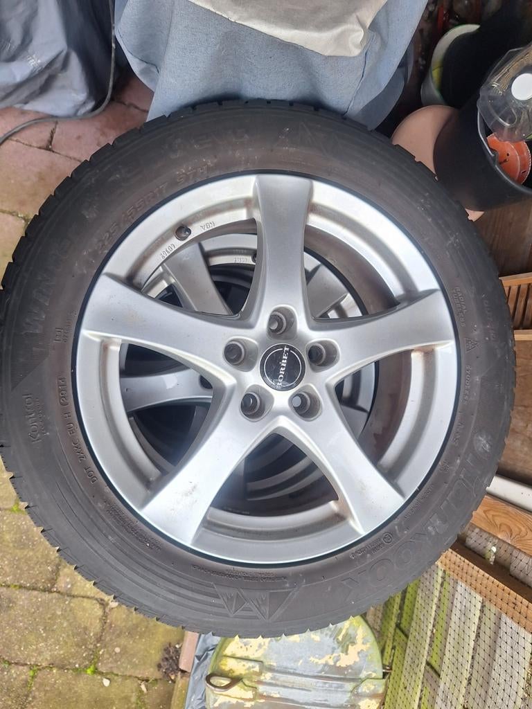Set van 4 Borbet velgen 225/55R17 (met winterband), Ophalen, 17 inch, Winterbanden, 225 mm