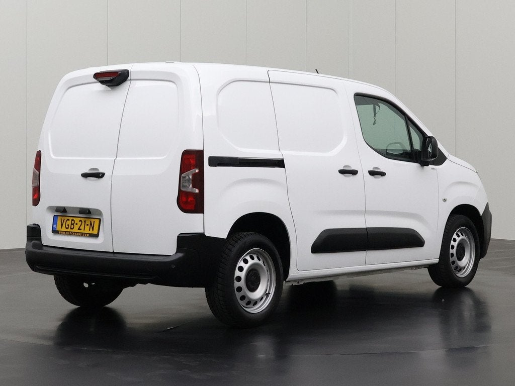 Peugeot Partner 1.5 BlueHDI Asphalt | 3-Persoons | Navigatie, Auto's, Voorwielaandrijving, 730 kg, Gebruikt, Euro 6