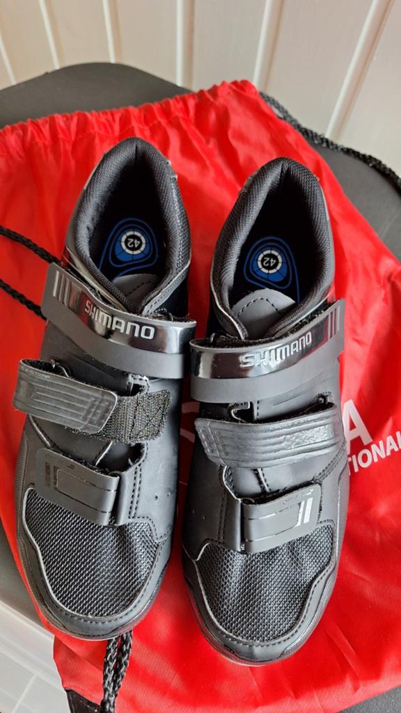 Zgan Shimano fietsschoenen maat 42 met bijpassende tas, Schoenen, Nieuw, Overige maten, Ophalen of Verzenden