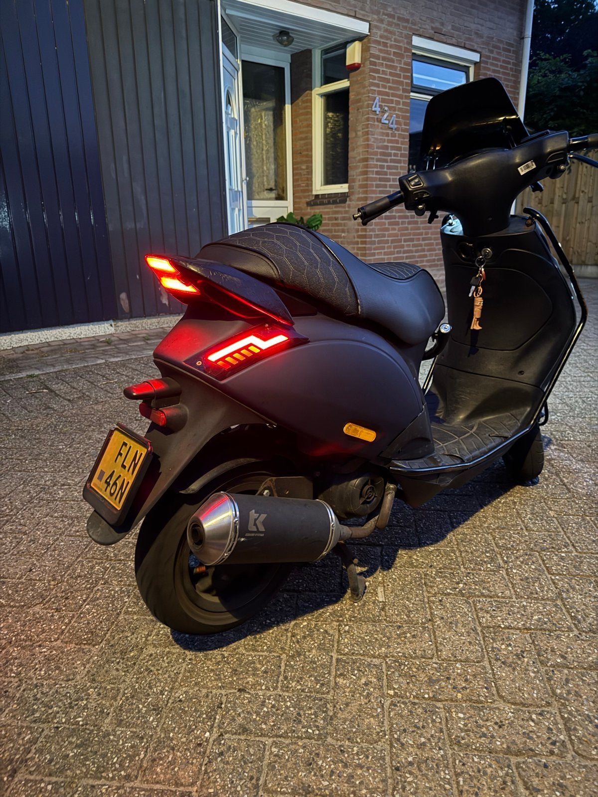 Piaggio Zip SP - 2023 iGet - TurboKit - Malossi ECU, Fietsen en Brommers, Scooters | Piaggio, Ophalen, Maximaal 45 km/u, Zip, Zo goed als nieuw