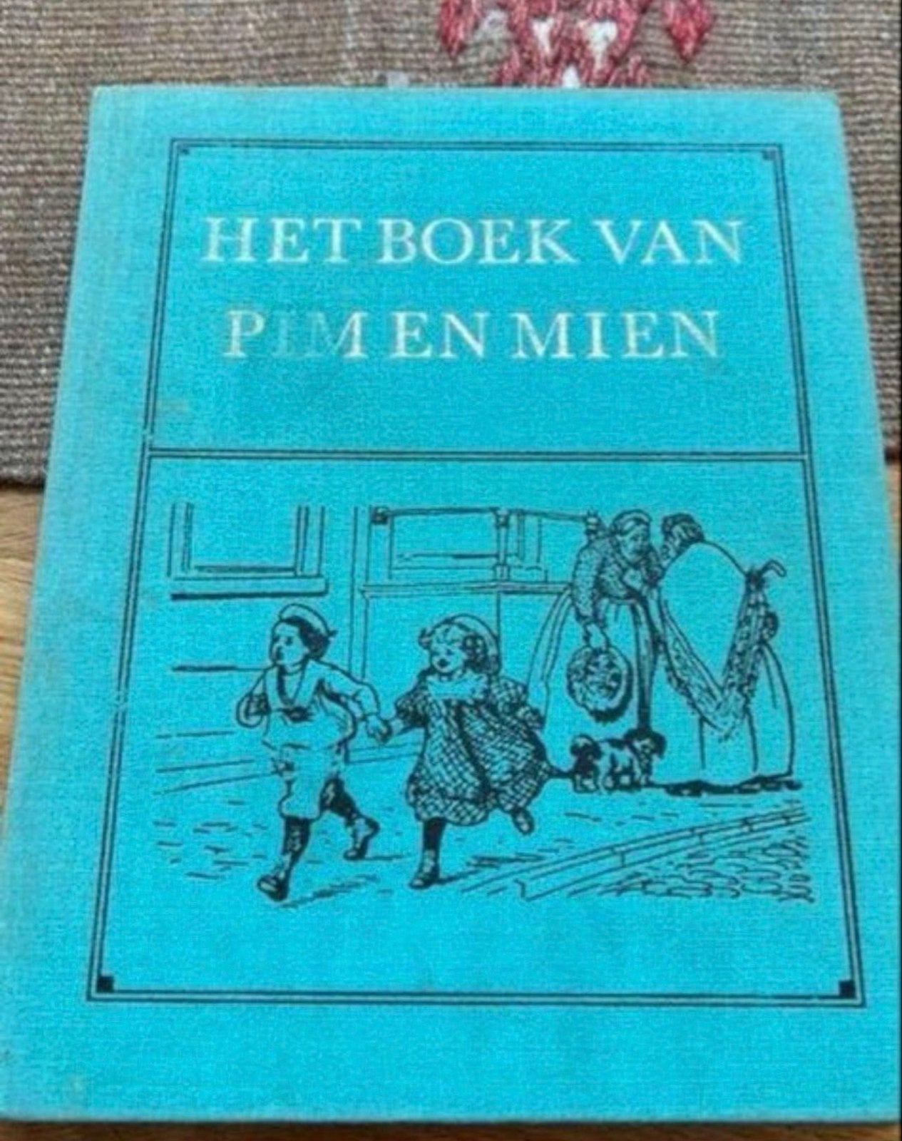 Het Boek van Pim en Mien - Gebonden Uitgave, Ophalen of Verzenden, Gelezen, Fictie algemeen