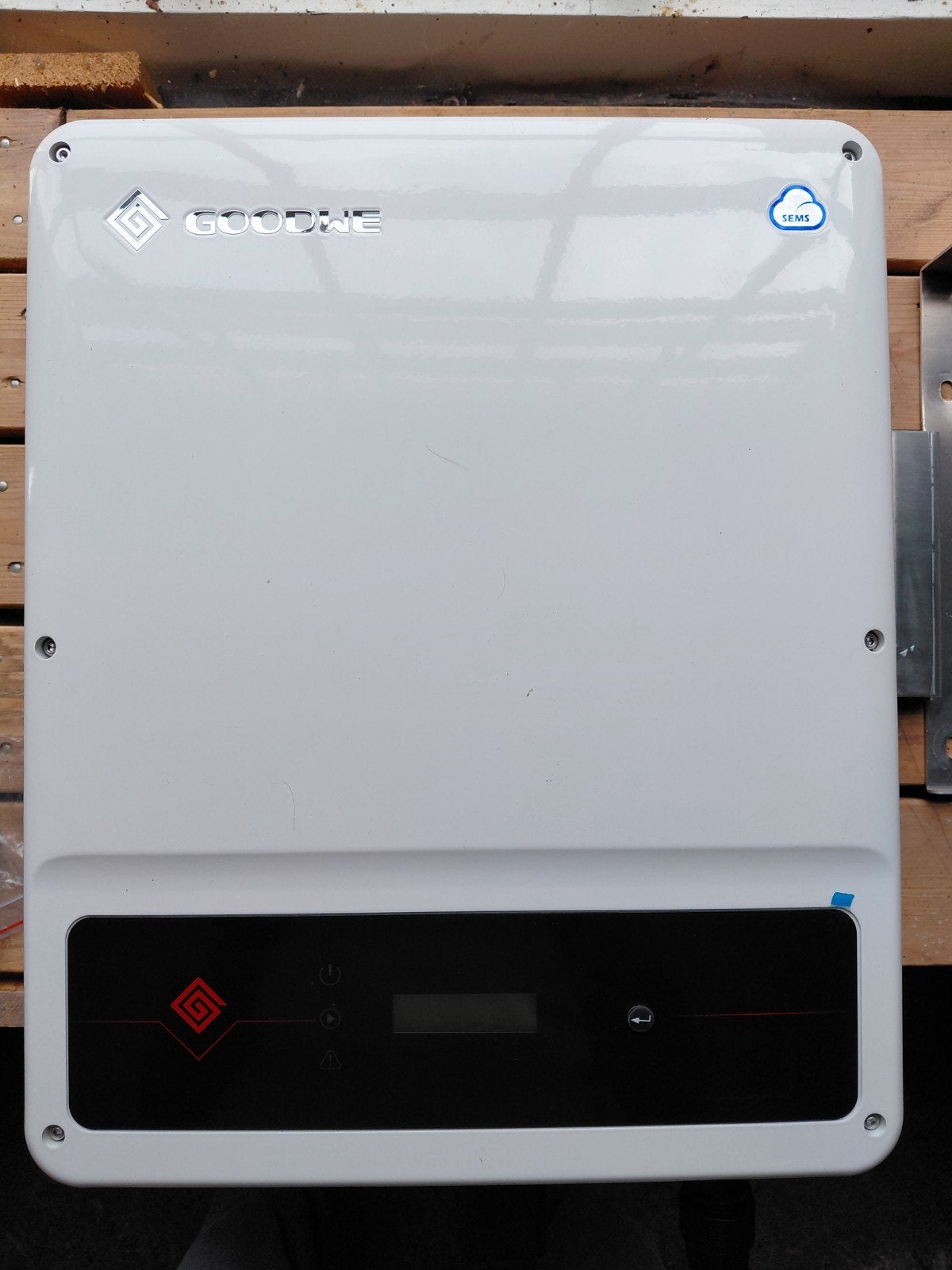 goodwe omvormer model GW6K-DT, Doe-het-zelf en Verbouw, Elektra en Kabels, Ophalen of Verzenden, Zo goed als nieuw, Overige typen