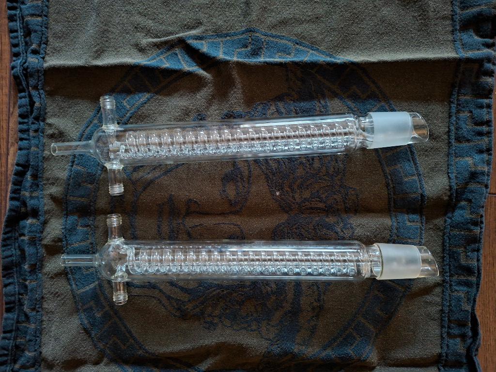 Spiraalcondensor voor soxhlet met GL14 water aansluiting, Hobby en Vrije tijd, Overige Hobby en Vrije tijd, Ophalen, Gebruikt