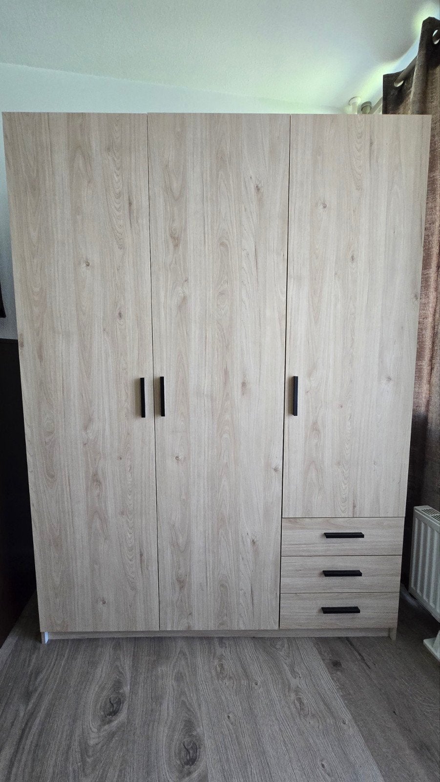Kledingkast met hangruimte., Huis en Inrichting, Kasten | Kledingkasten, Zo goed als nieuw, 150 tot 200 cm, 100 tot 150 cm, 50 tot 75 cm