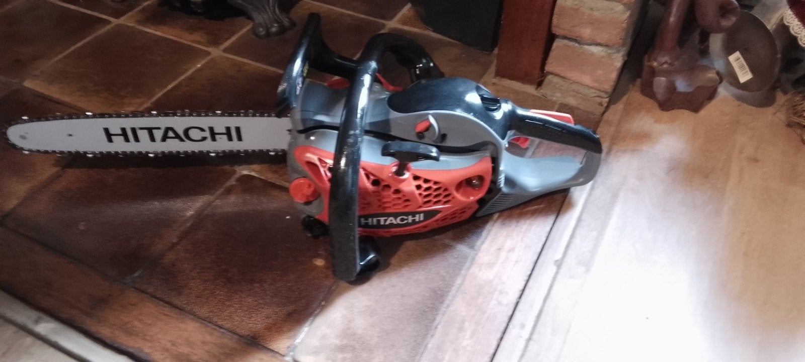 Hitachi Kettingzaag op benzine, Tuin en Terras, Ophalen of Verzenden, Benzine