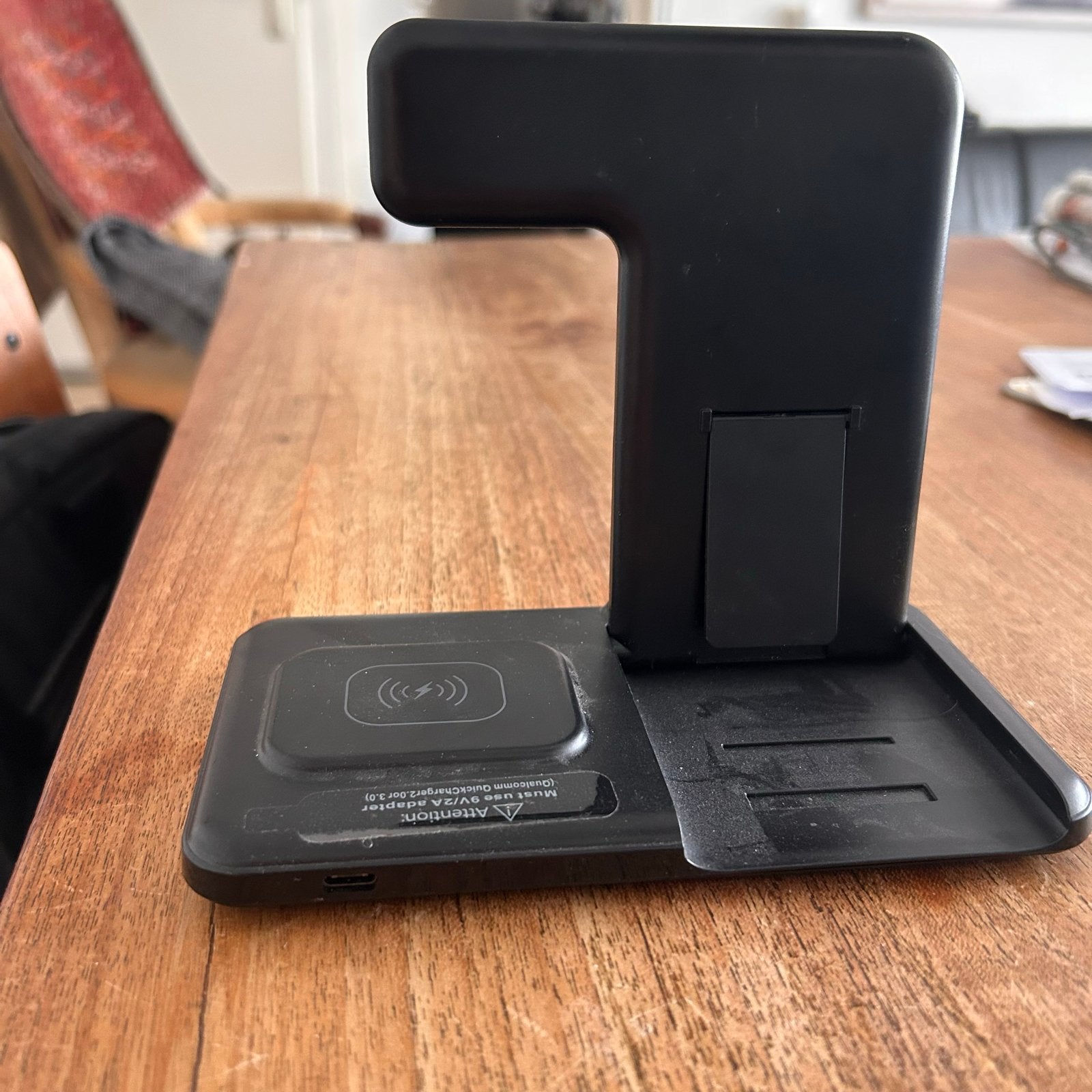 Lonet draadloze oplader 3-in-1 (telefoon, horloge, oortjes), Ophalen, Universeel, Draadloze oplader, Zo goed als nieuw