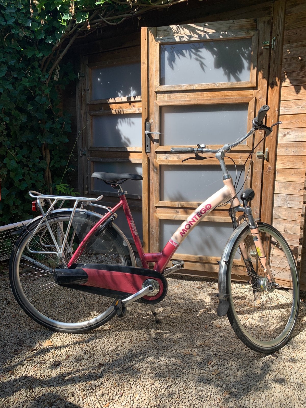 Montego damesfiets 28 inch – stadsfiets met versnellingen, Fietsen en Brommers, Fietsen | Dames | Damesfietsen, Gebruikt, Versnellingen