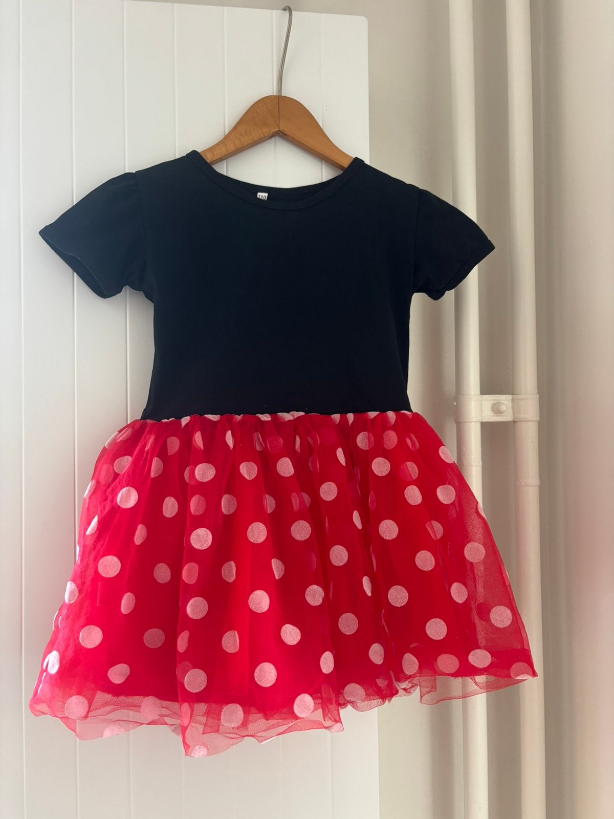Minnie Mouse jurkje tule rok rood witte stippen – maat 110, Kinderen en Baby's, Kinderkleding | Maat 110, Ophalen of Verzenden