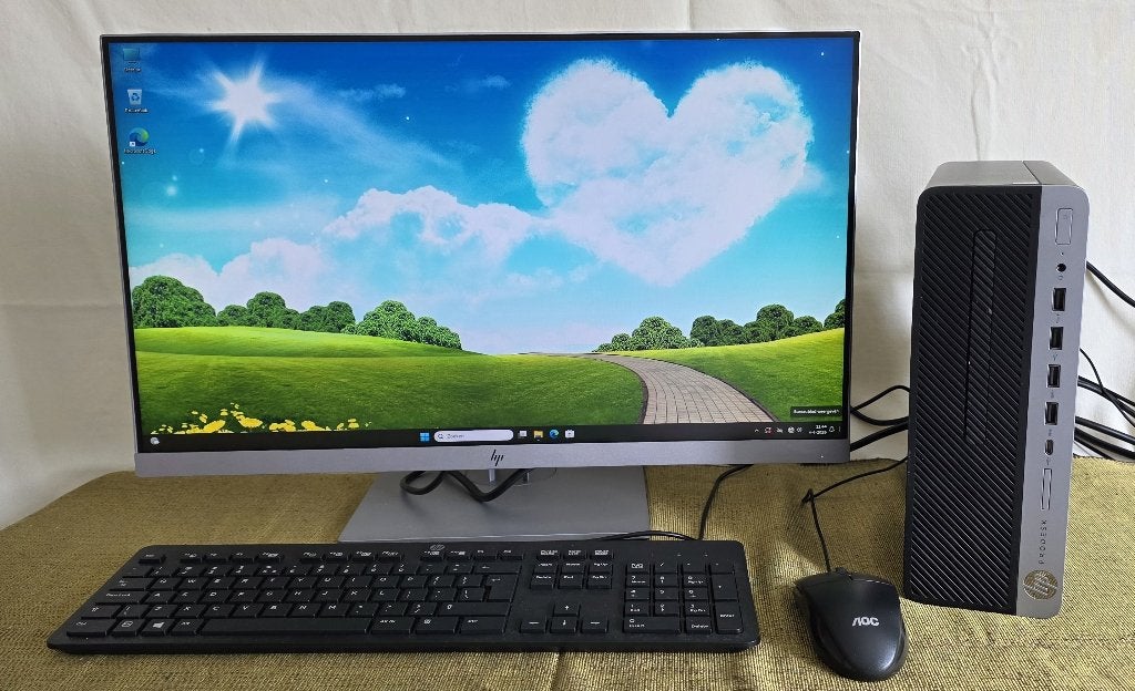 Compacte Krachtige HP 600 G3 PC i5 LCD 24 inch W11 Grote SSD, Met monitor, 8 GB, Refurbished, Ophalen of Verzenden
