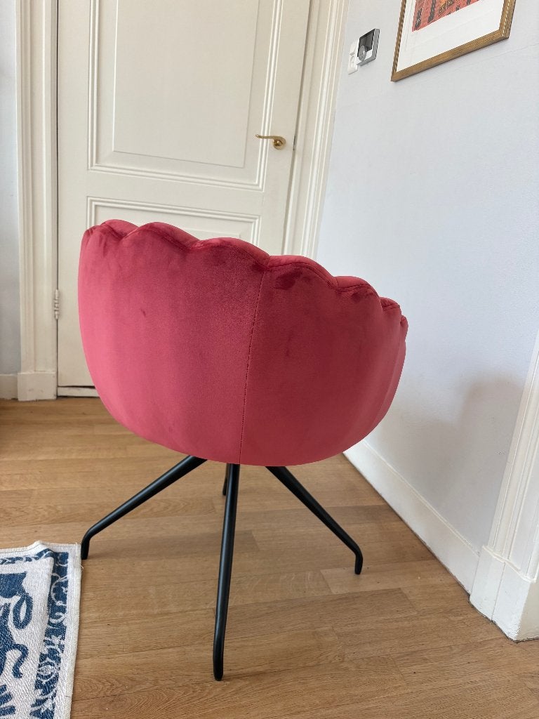 Foto 4 van 2 to 6 Eichholtz Lucerne eetkamerstoelen