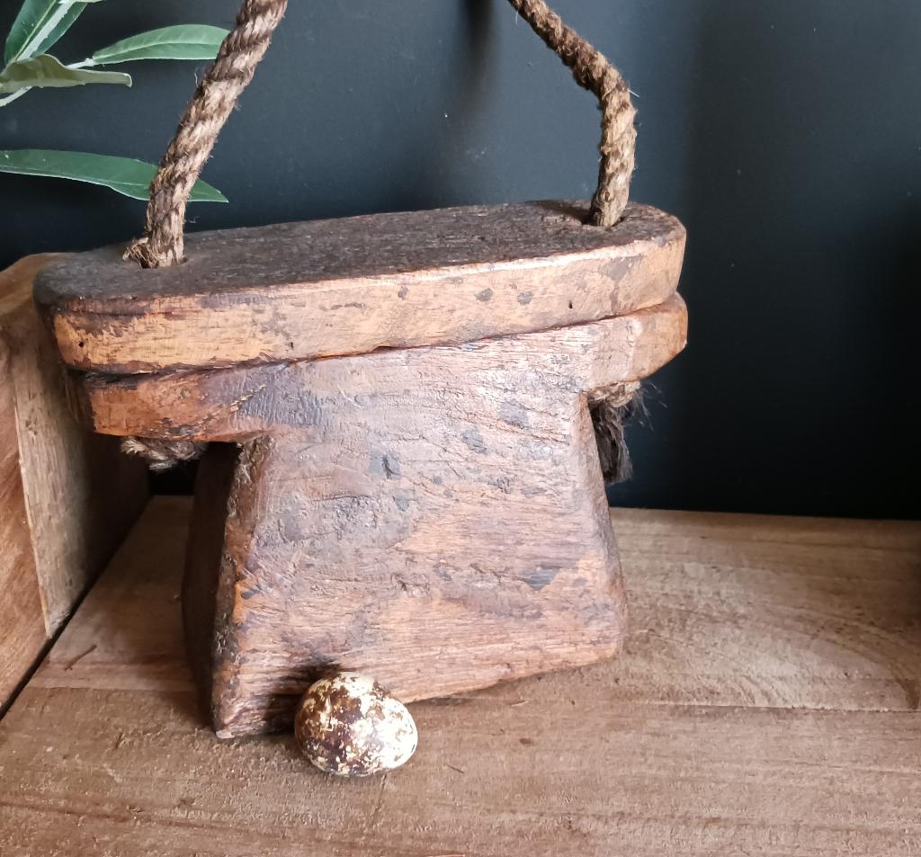 Oud houten oliebakje, Ophalen, Zo goed als nieuw, Hout