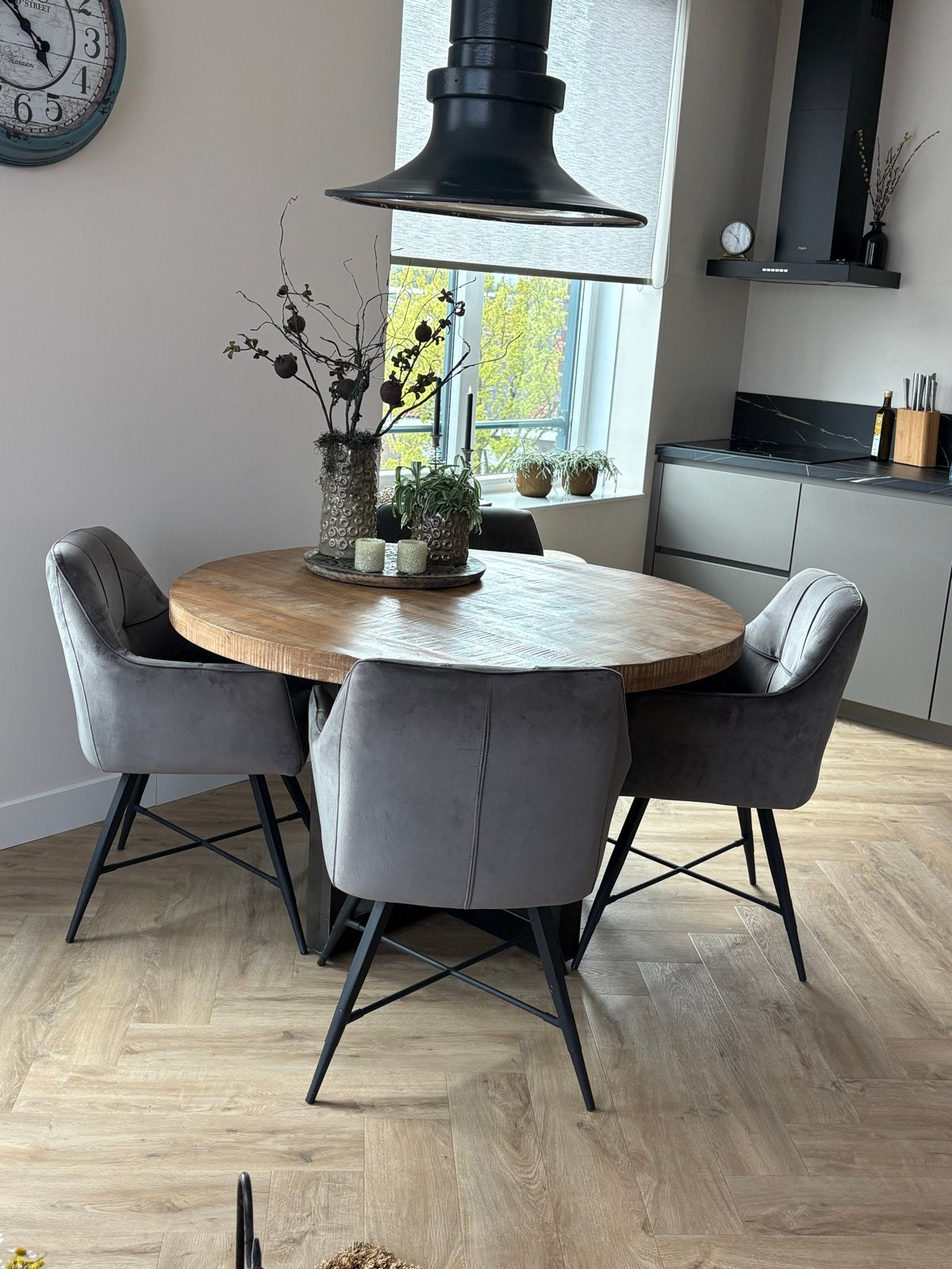 Nette ronde eettafel met 4 stoelen, Huis en Inrichting, Ophalen, Gebruikt, 100 tot 150 cm, Rond