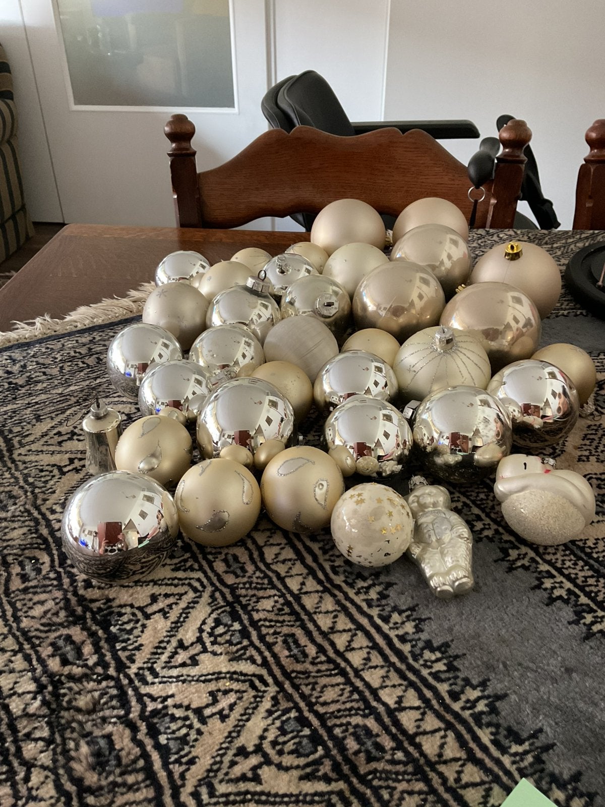 Kerstballen, Diversen, Kerst, Ophalen of Verzenden, Zo goed als nieuw