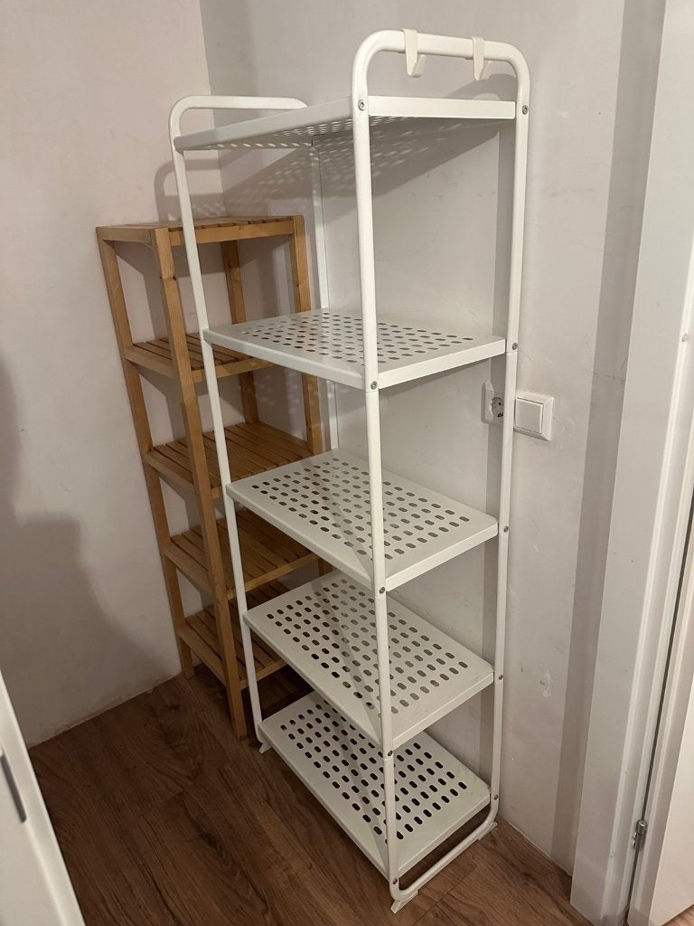 2 opbergrekken: wit metaal en hout 5 niveaus, Ophalen, Gebruikt