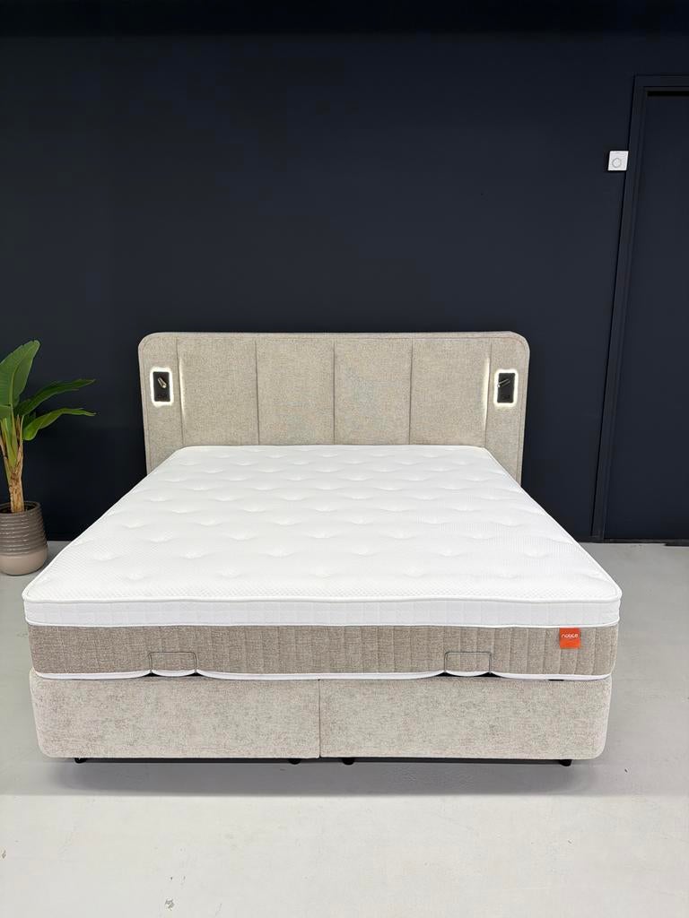 Luxe Luna Boxspring met Opbergfunctie & LED - Direct Leverba, Ophalen, Beige, Nieuw, Twijfelaar