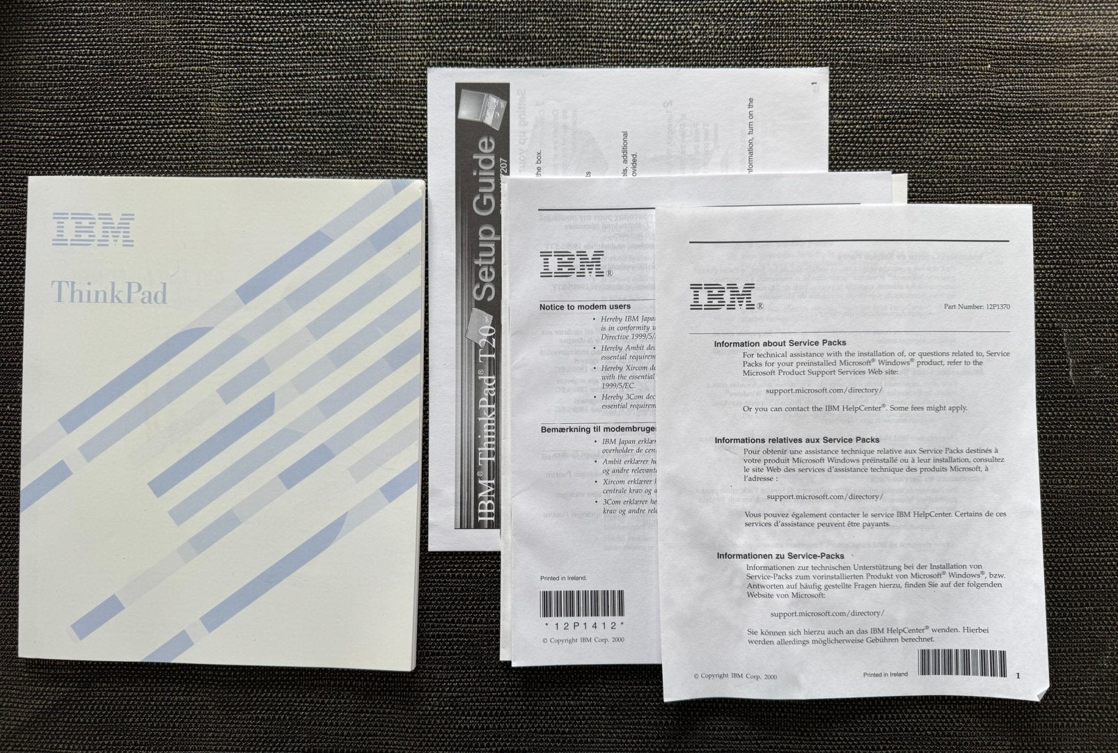 IBM Thinkpad T20 boekjes